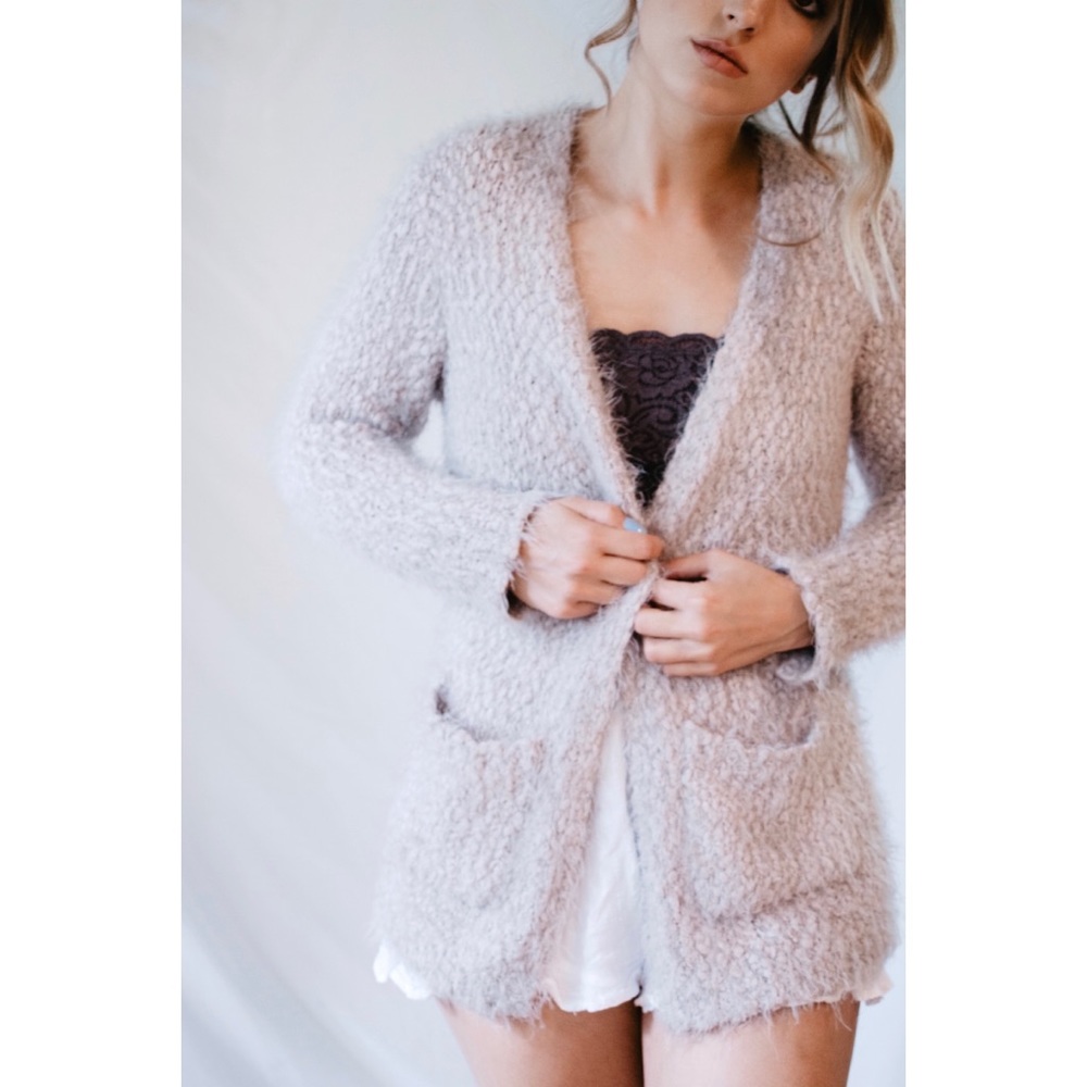 Woven Heart Short Cardigan - size small